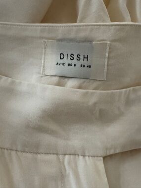 DISSH Cream high-rise, wide-leg tailored trouser rise 13’/ inseam 27’ SZ 8